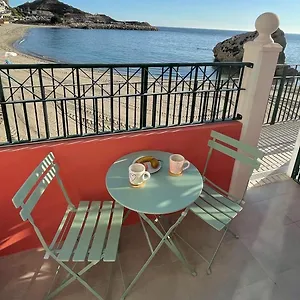  Apartment Luxury Catalan Bay House - Sea + Rock Views